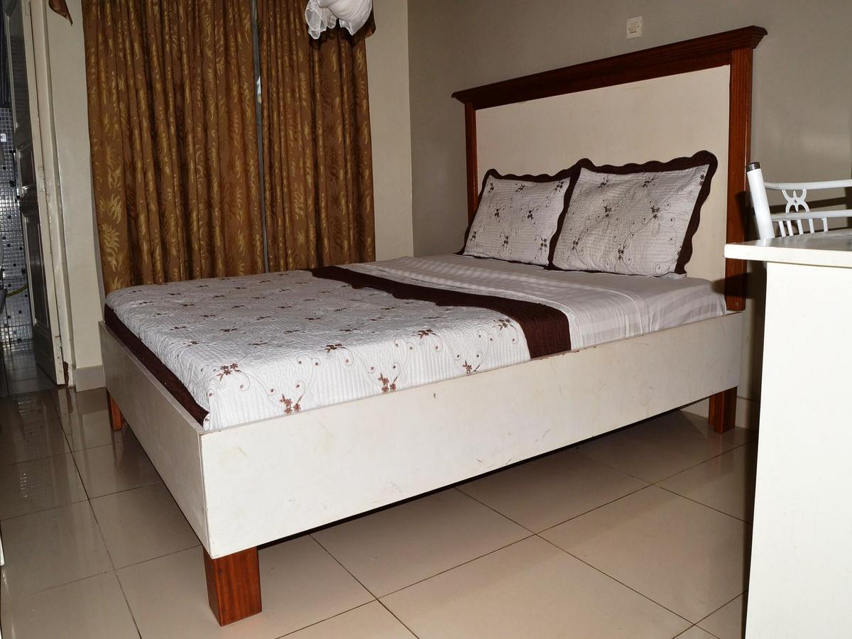 The Happy Hour Bed & Breakfast Kigali Luaran gambar
